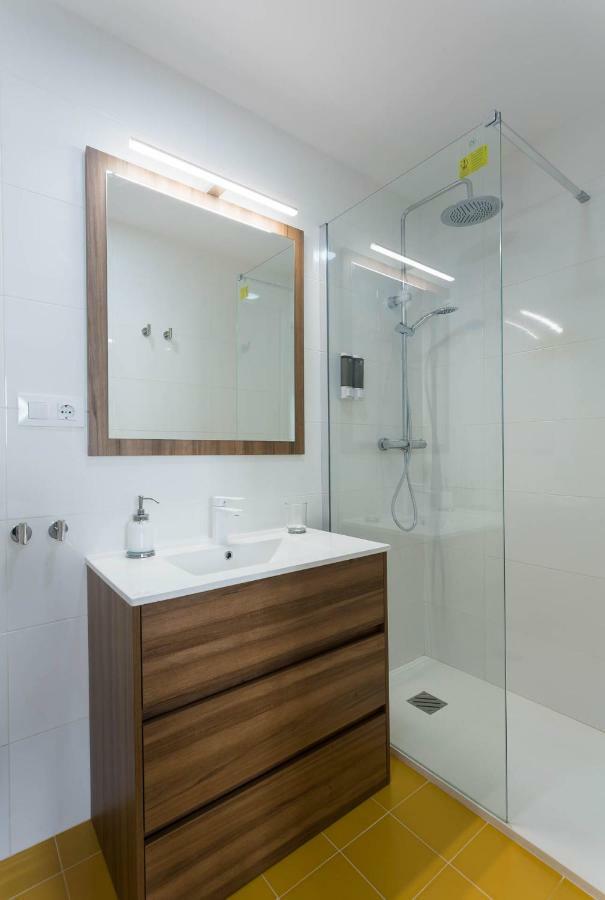 Luxury Apartment-Free Parking Santiago de Compostela Exterior photo